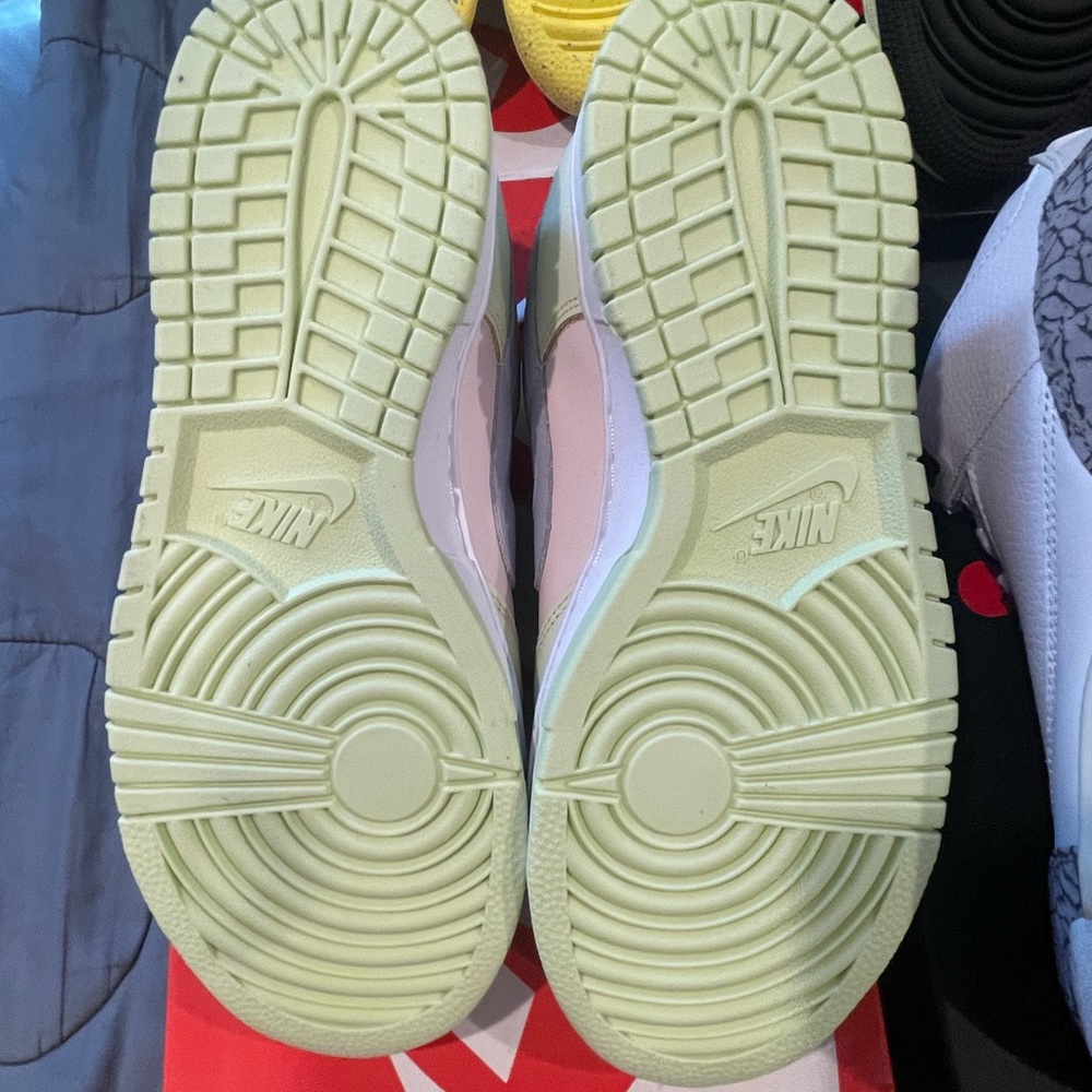 Jordan & yeezy - Picture 5 of 15